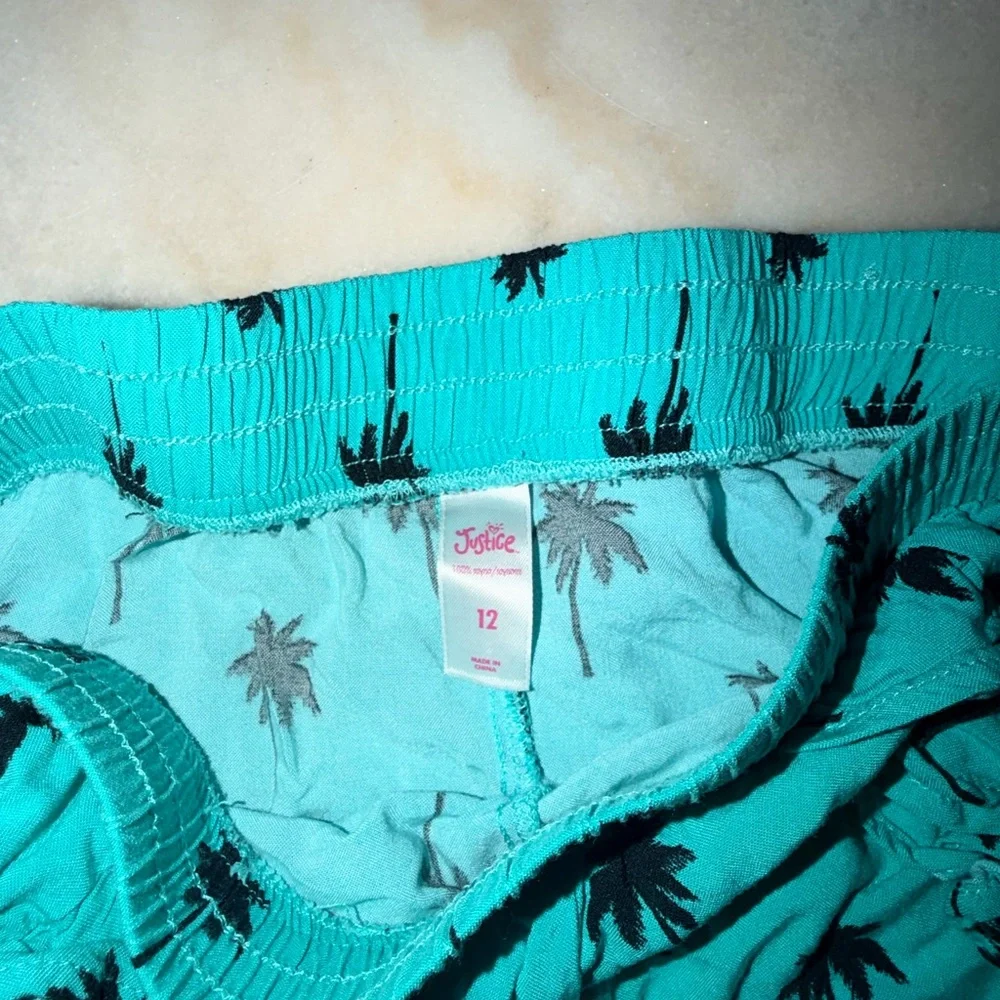 Justice Turquoise Palm Tree Ruffle Shorts Girls size 10/12